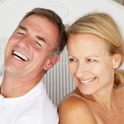 couple-royal-medical-center-woman-HRT-treatment-320x320 couple-royal-medical-center-woman-HRT-treatment-320x320